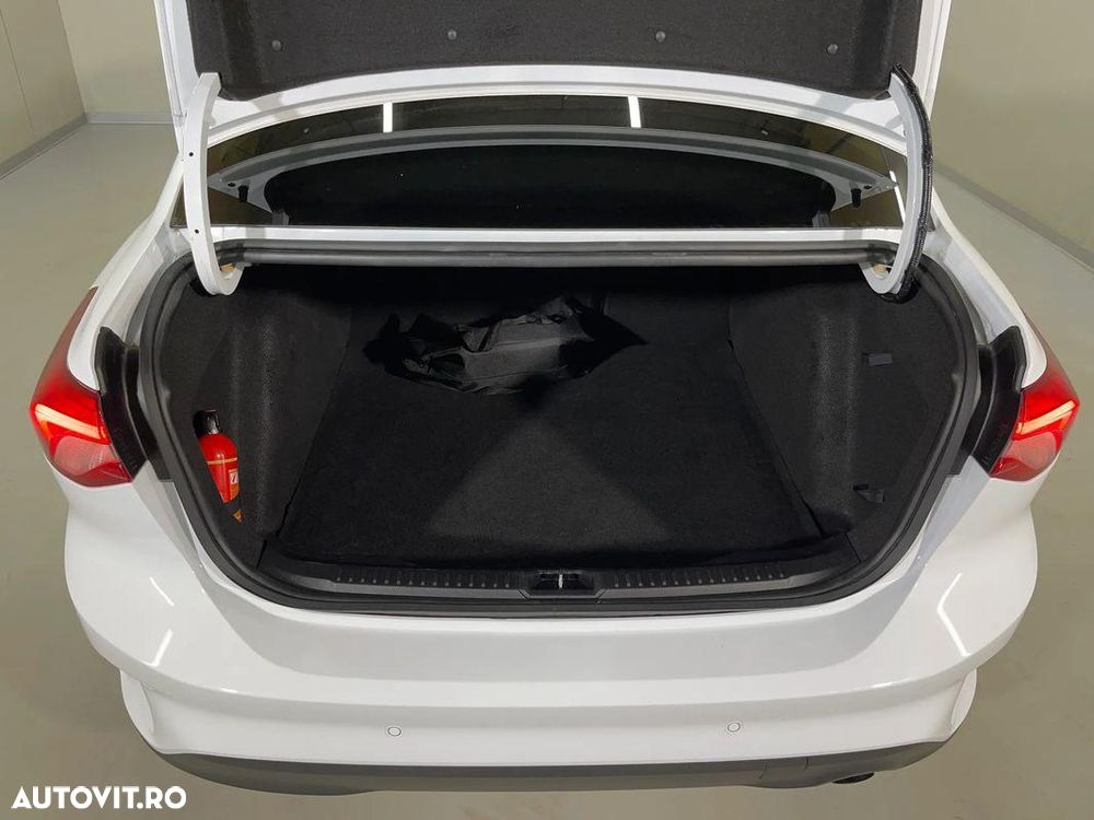 Ford Focus 1.5 EcoBlue Titanium - 12