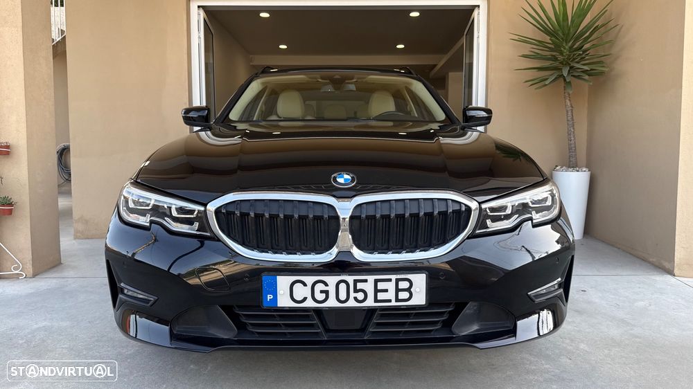 BMW 330 e Line Luxury Auto - 3