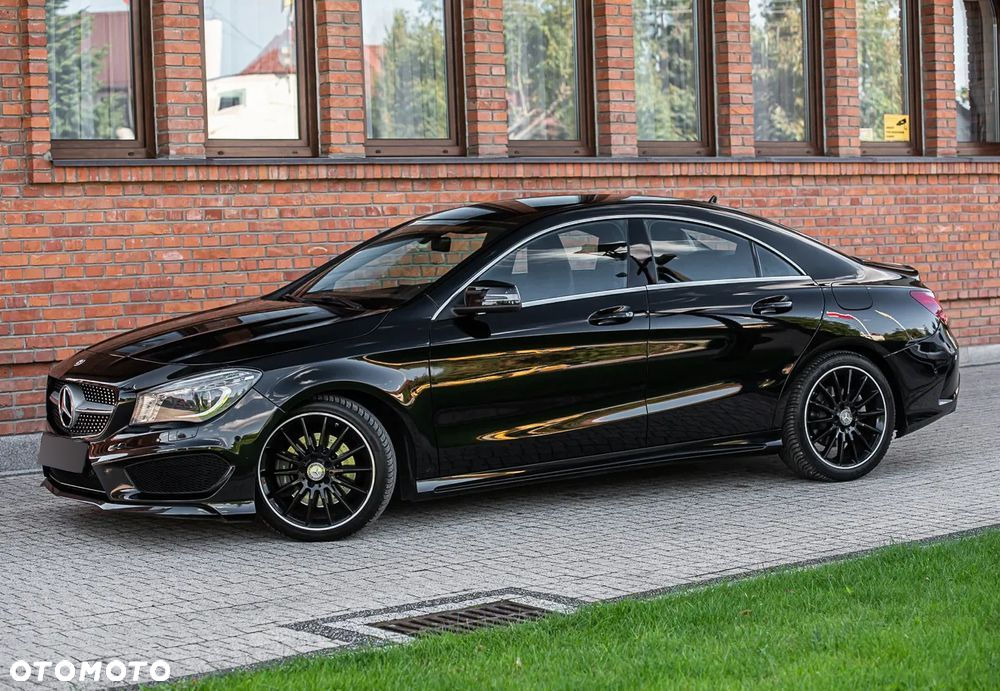 Mercedes-Benz CLA 220 d 7G-DCT AMG Line - 10