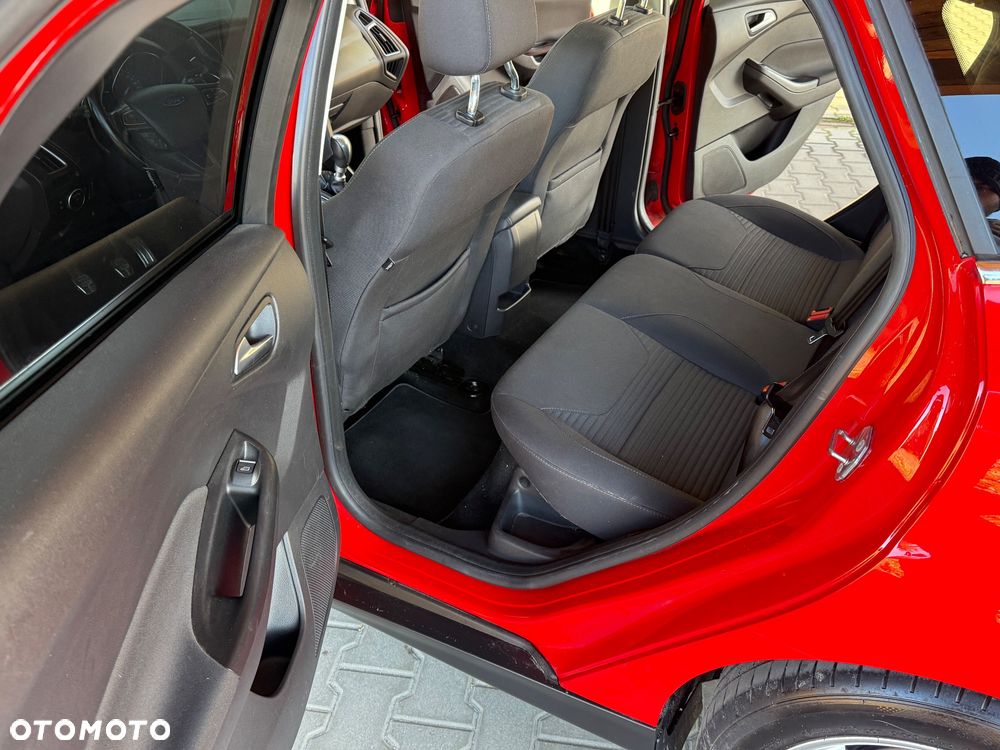 Ford Focus 1.0 EcoBoost Red Edition ASS - 26