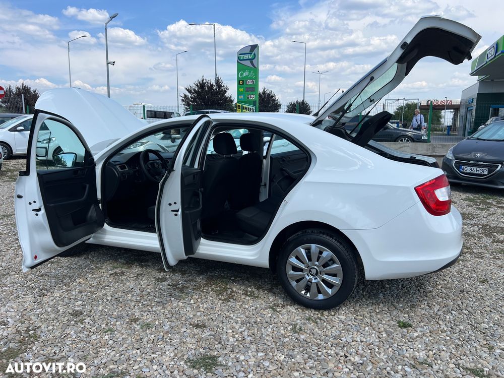Skoda RAPID 1.2 TSI Active - 9