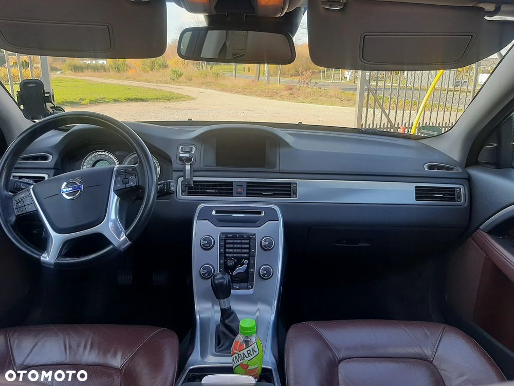 Volvo V70 D3 Summum - 27