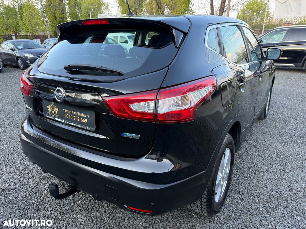 Nissan Qashqai 1.6 DCI TEKNA+ - 4