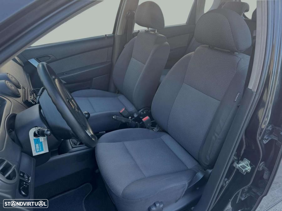 Chevrolet Aveo 1.2 LS Bi-Fuel - 8