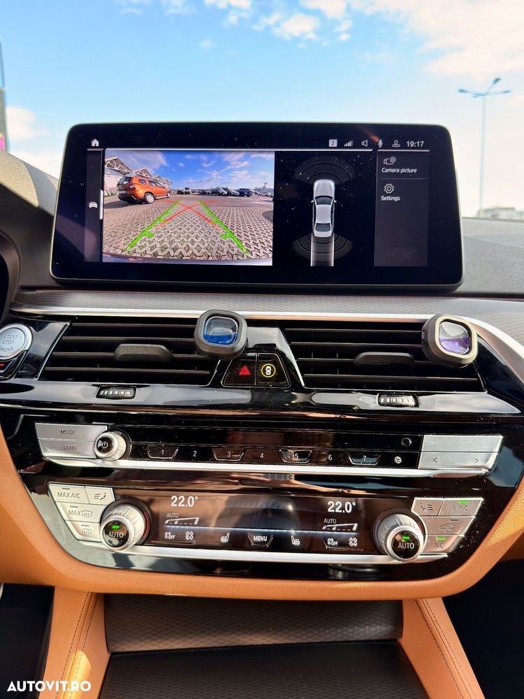 BMW Seria 5 530i xDrive Aut. M Sport Edition - 12