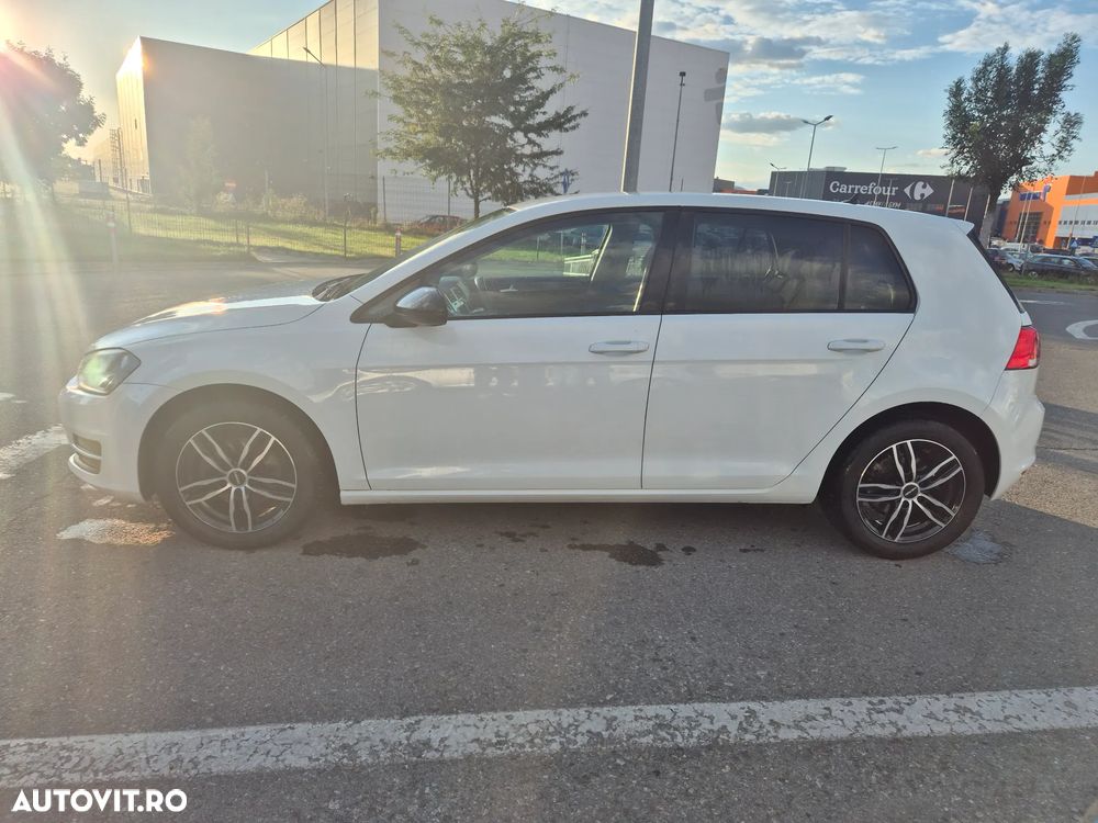 Volkswagen Golf 1.6 TDI DPF Trendline - 1