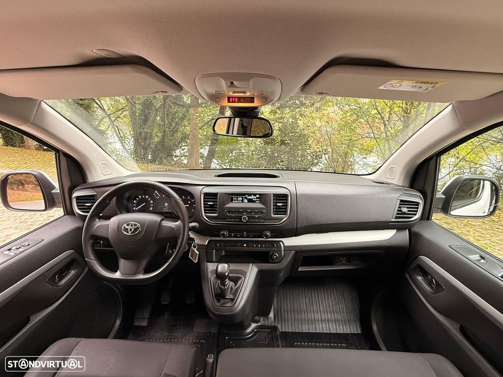 Toyota Proace Verso 1.5 D-4D L2 1.2T Comfort 9L PDL - 9