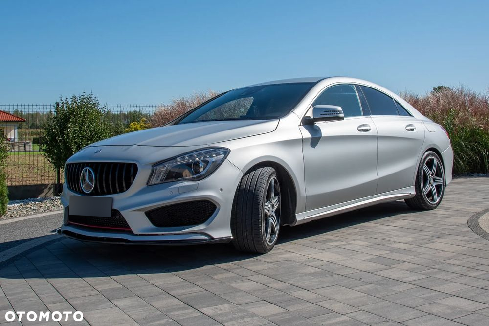 Mercedes-Benz CLA 250 4Matic 7G-DCT AMG Line - 4