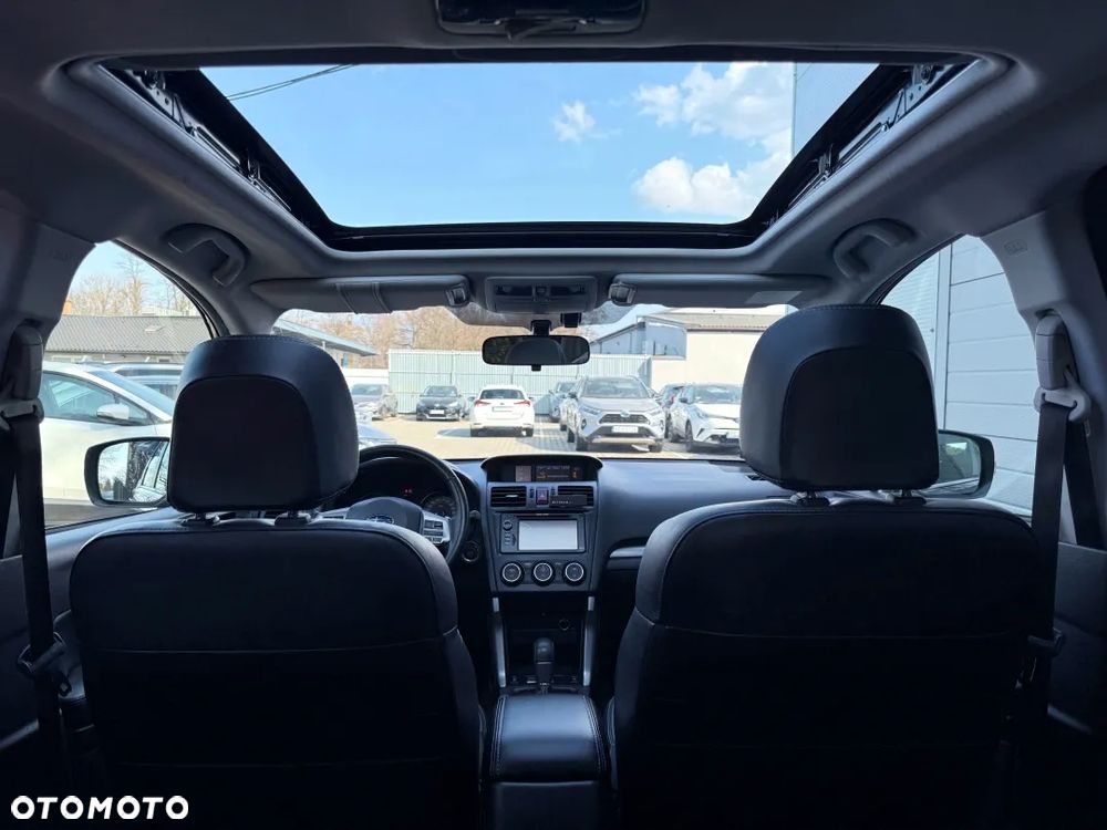 Subaru Forester 2.0XT Platinum Lineartronic - 18