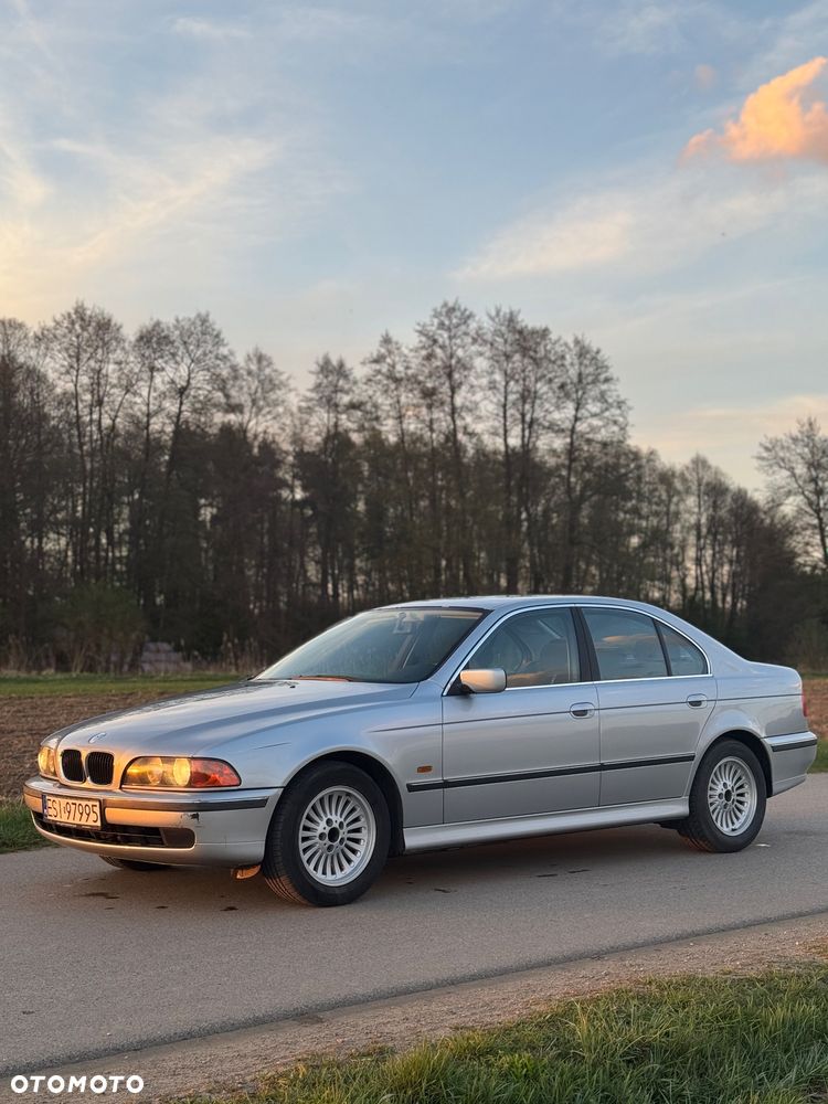 BMW Seria 5 - 1