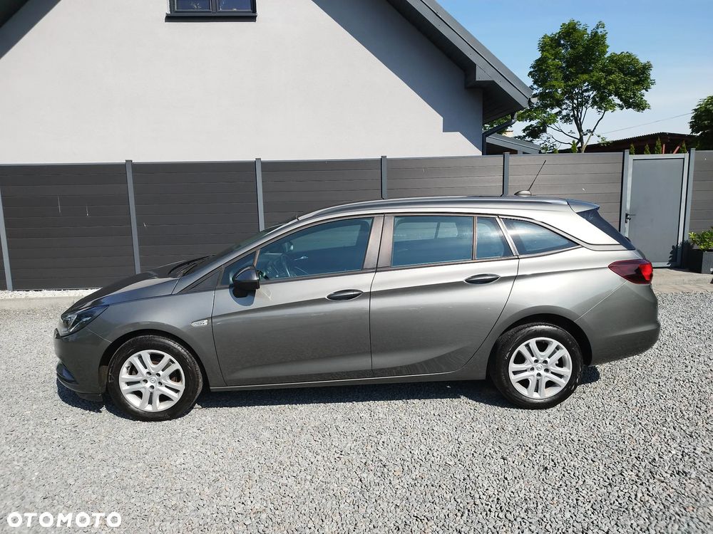 Opel Astra 1.4 Turbo Start/Stop Automatik Sports Tourer Business - 4