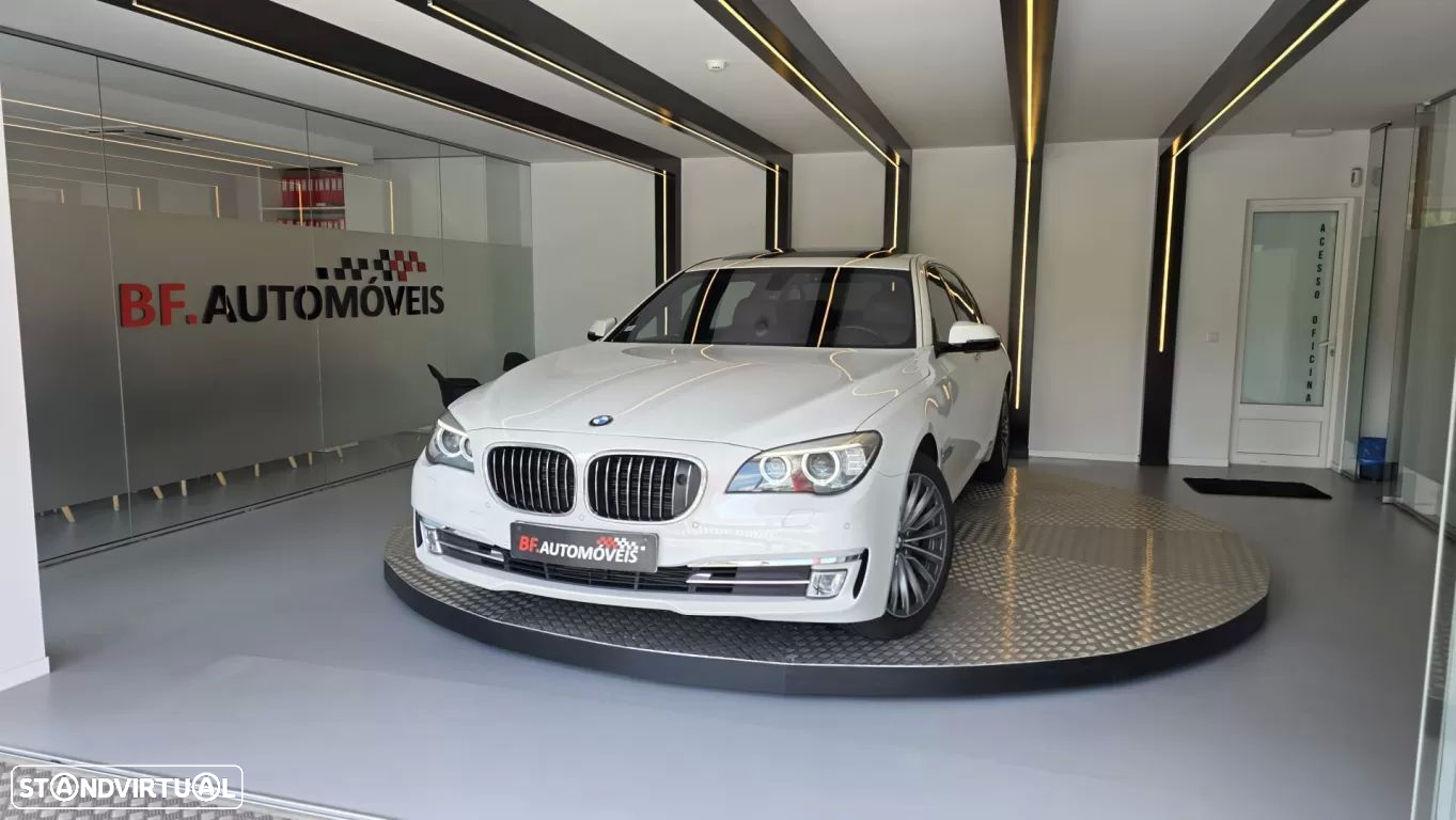 BMW 730 Ld Edition Exclusive - 11