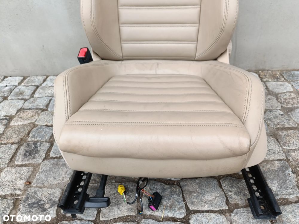 Fotel Kierowcy Lewy VW Passat B7 Przedni Przód Skóra - 2