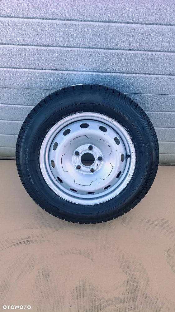 Koło Opona felga zapas Trafic III Vivaro B 2014- 205/65/16C GOODYEAR