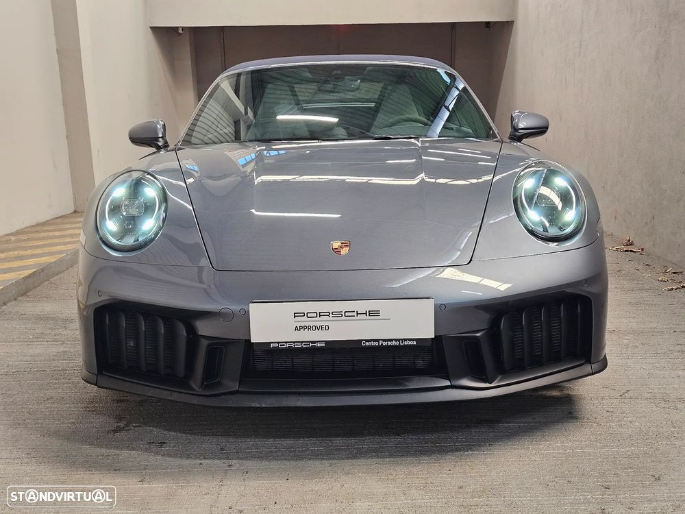 Porsche 911 (992) Carrera GTS - 3