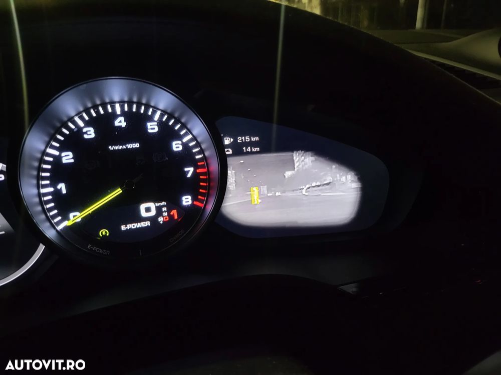 Porsche Cayenne E-Hybrid Tiptronic S - 27