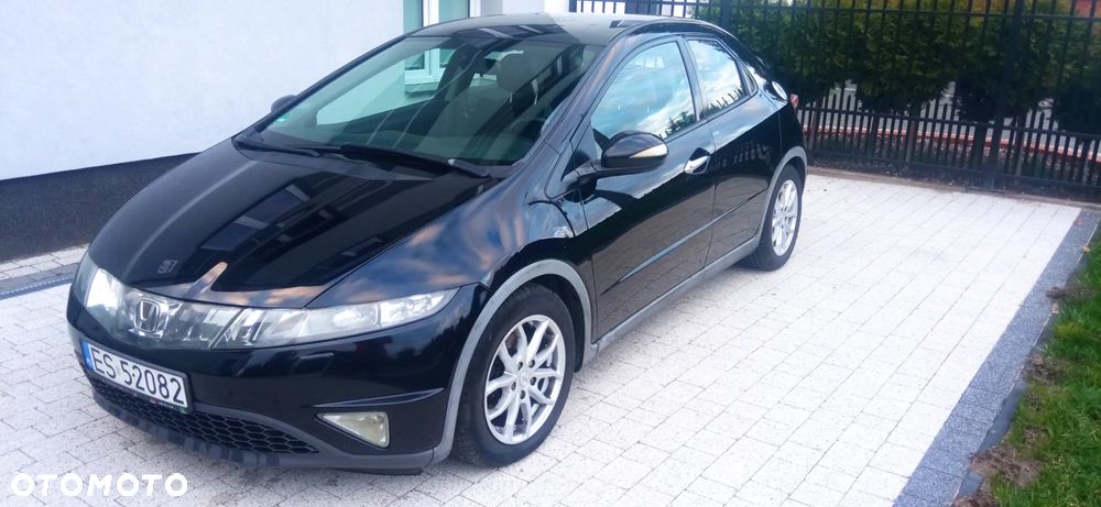 Honda Civic 1.8 Executive - 2