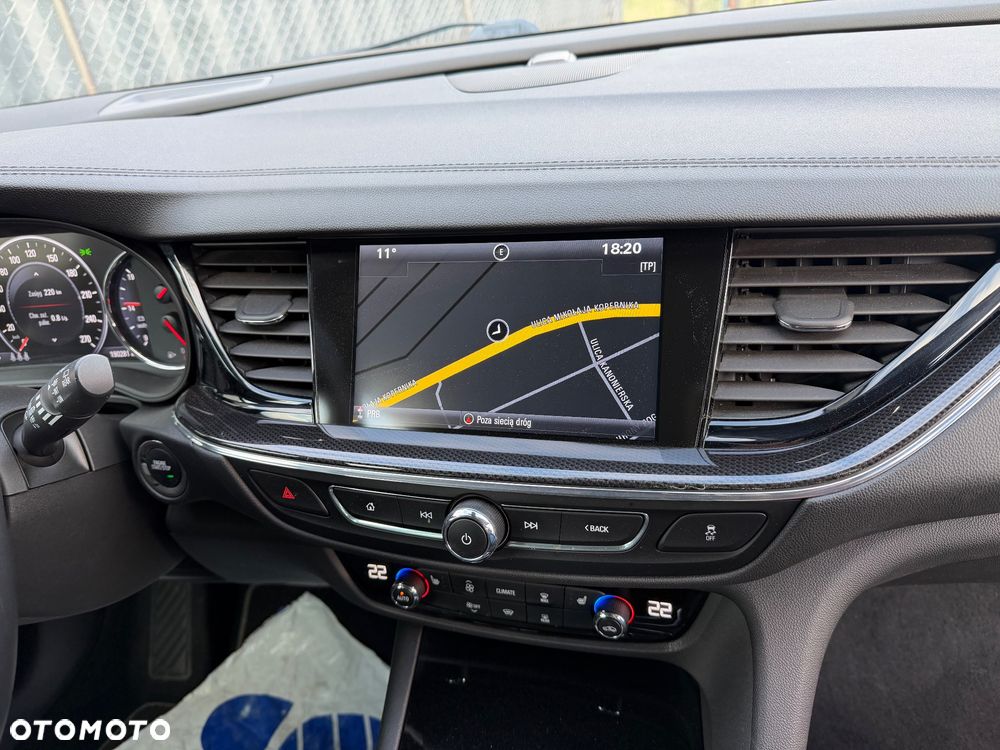 Opel Insignia - 20