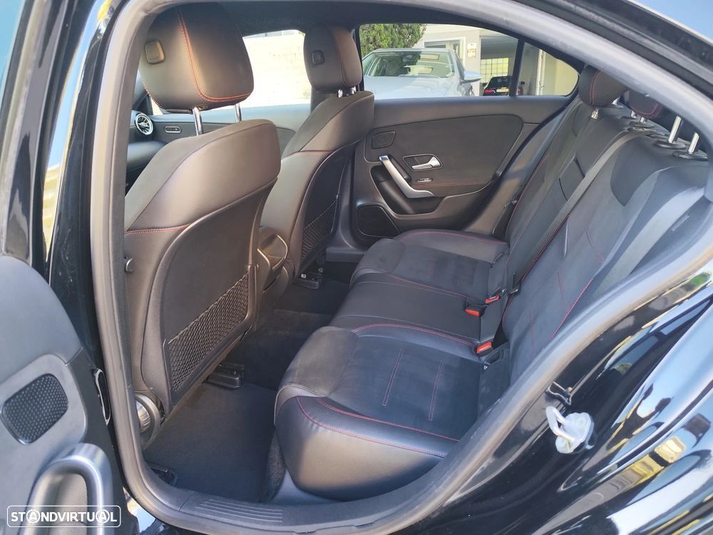 Mercedes-Benz A 180 d 7G-DCT AMG Line - 17