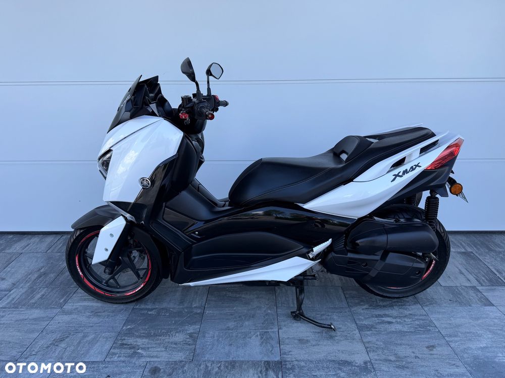 Yamaha X-max - 7