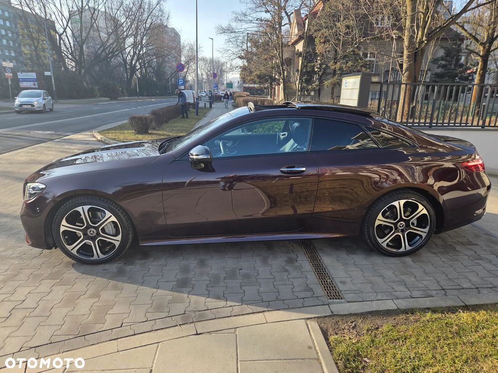 Mercedes-Benz Klasa E 200 4-Matic 9G-TRONIC - 19