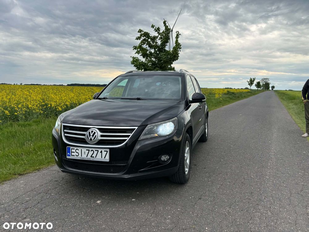 Volkswagen Tiguan - 4