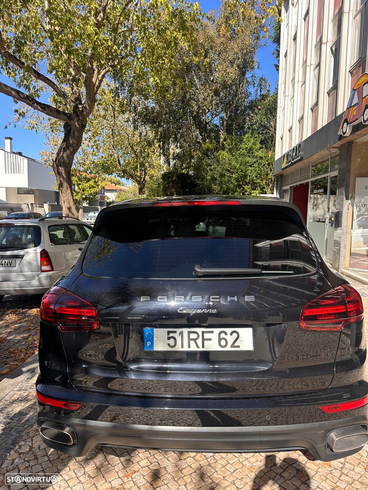 Porsche Cayenne Platinum Edition - 7