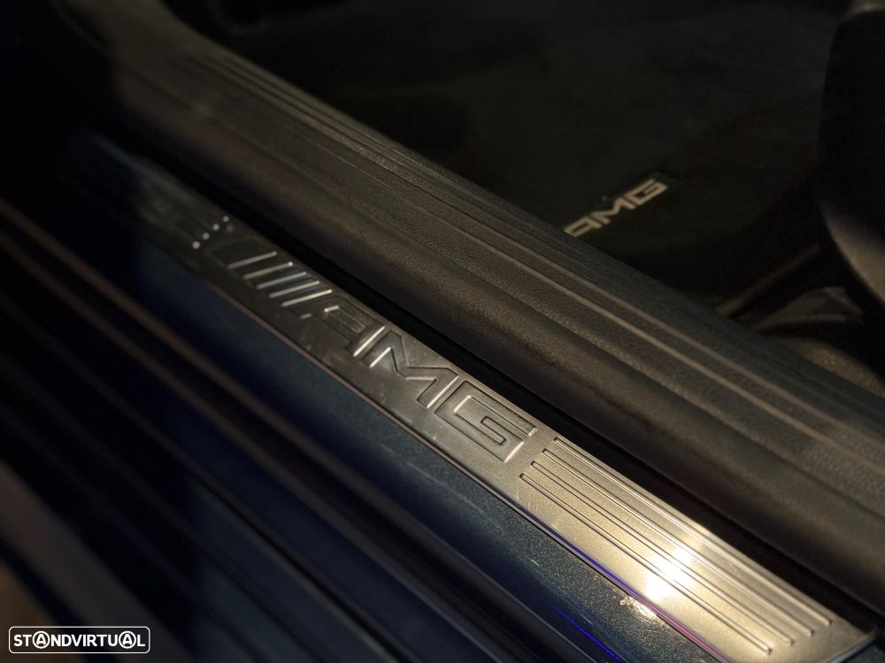 Mercedes-Benz A 35 AMG Limousine 4Matic - 10