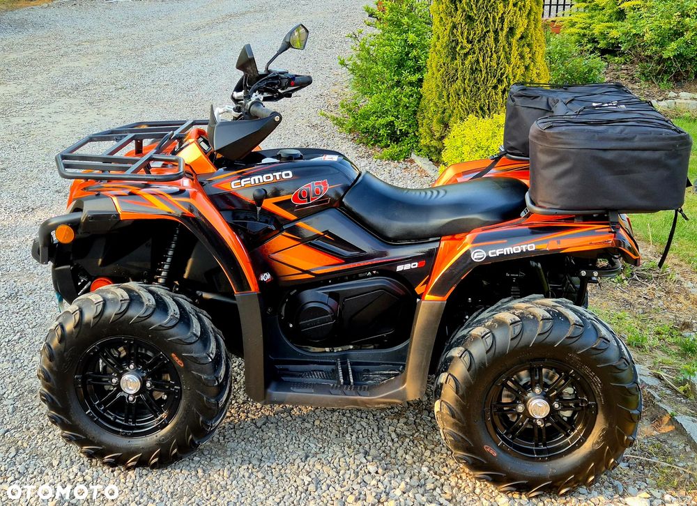 CFMoto CForce - 16