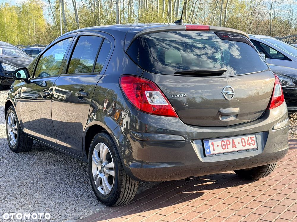 Opel Corsa 1.4 Cosmo - 5