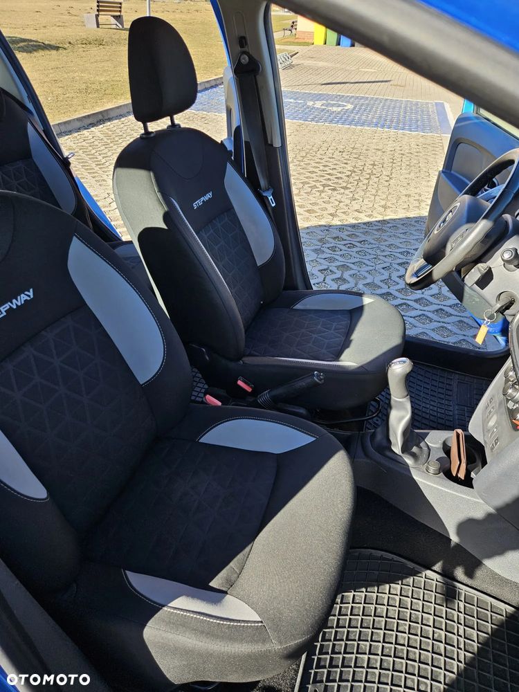 Dacia Sandero TCe 90 Laureate - 3