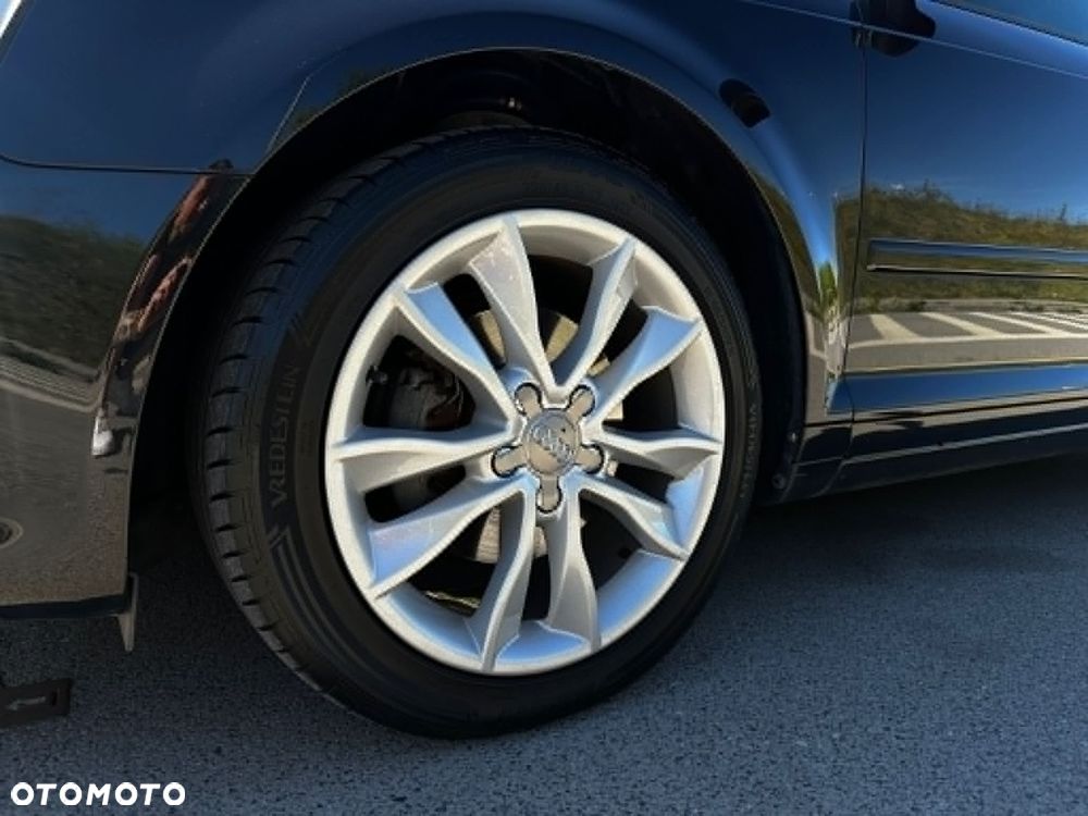 Audi A3 Sportback 1.8 TFSI Ambiente S tronic - 12