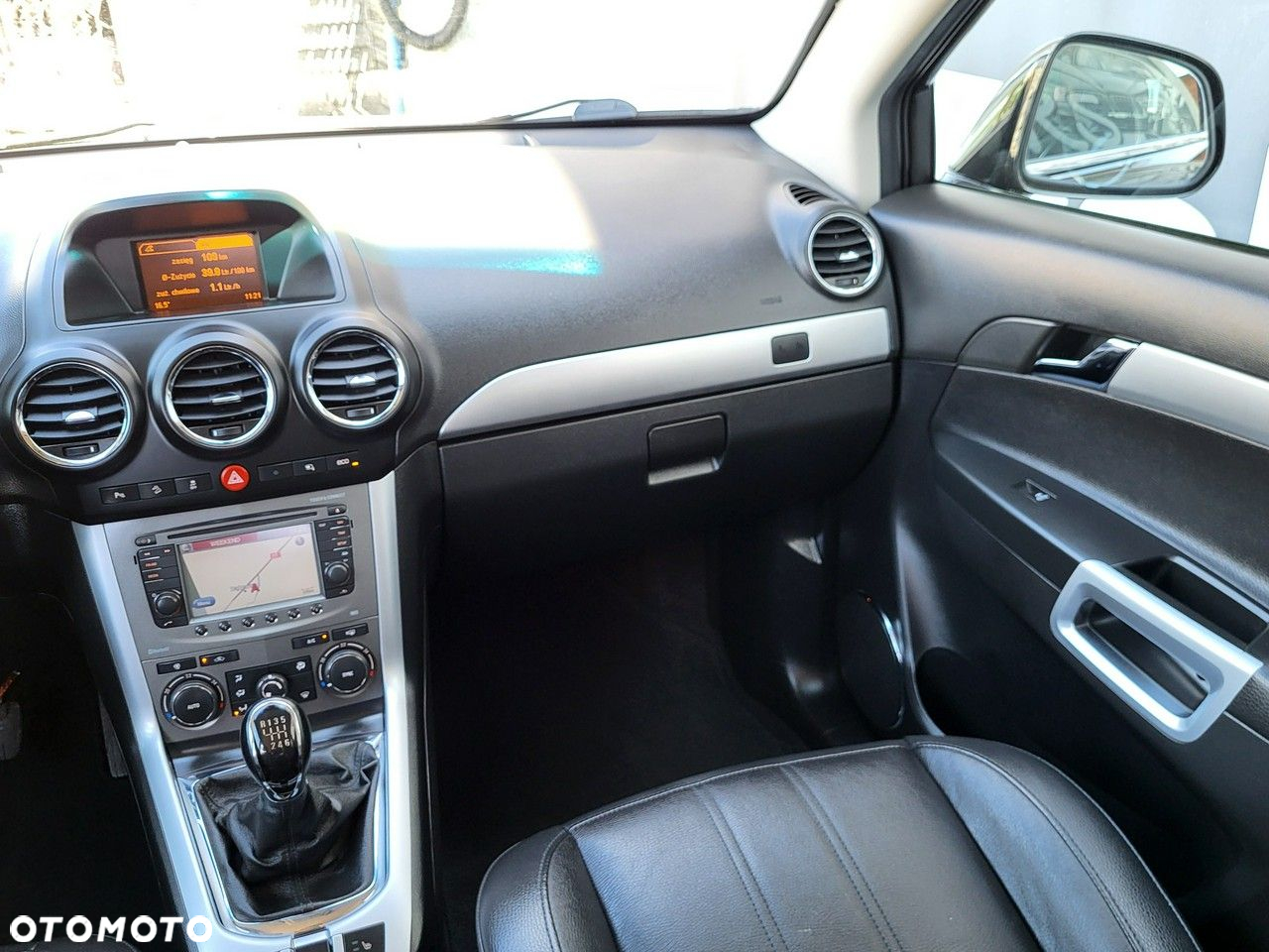 Opel Antara - 30