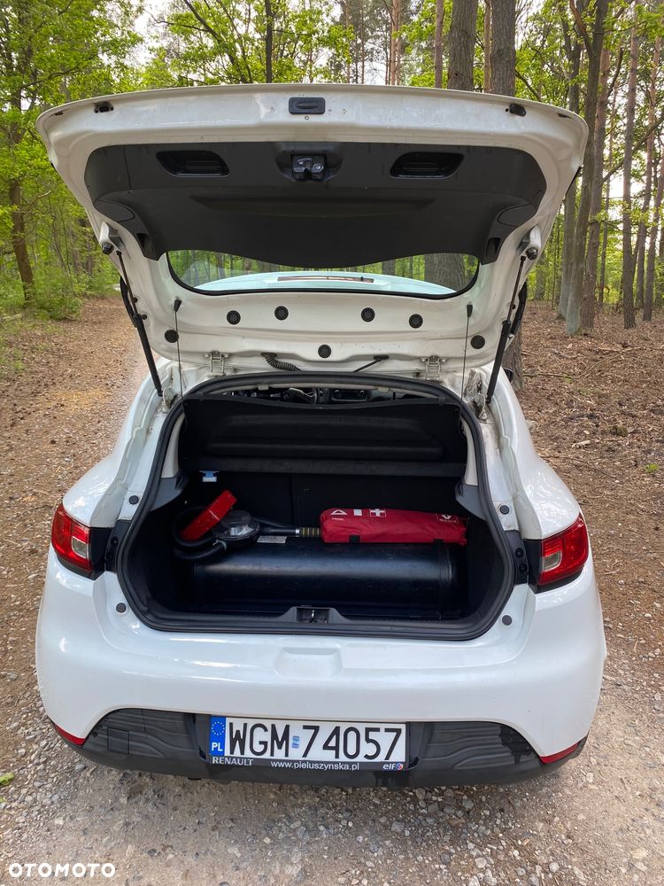 Renault Clio 1.2 16V Life - 5