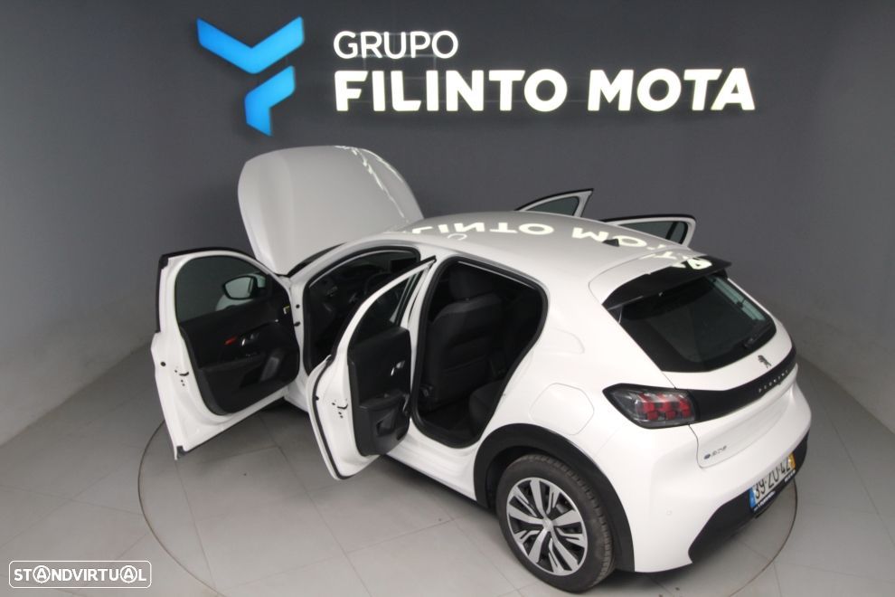 Peugeot e-208 50 kWh Active Pack - 11