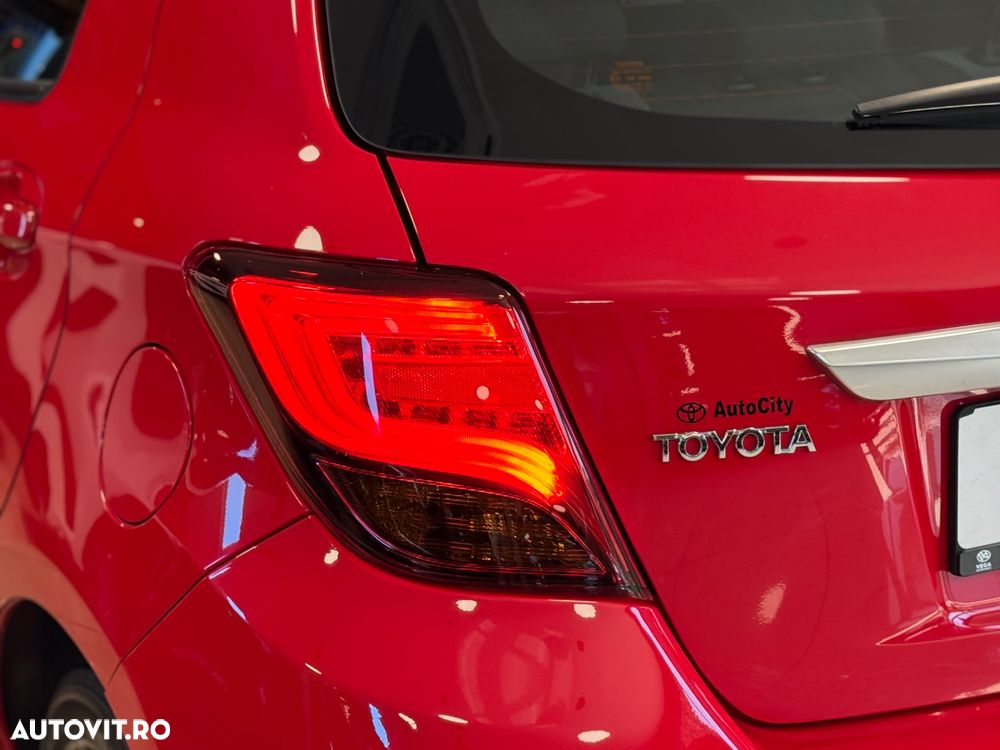 TOYOTA Yaris 2016 — imagine 8