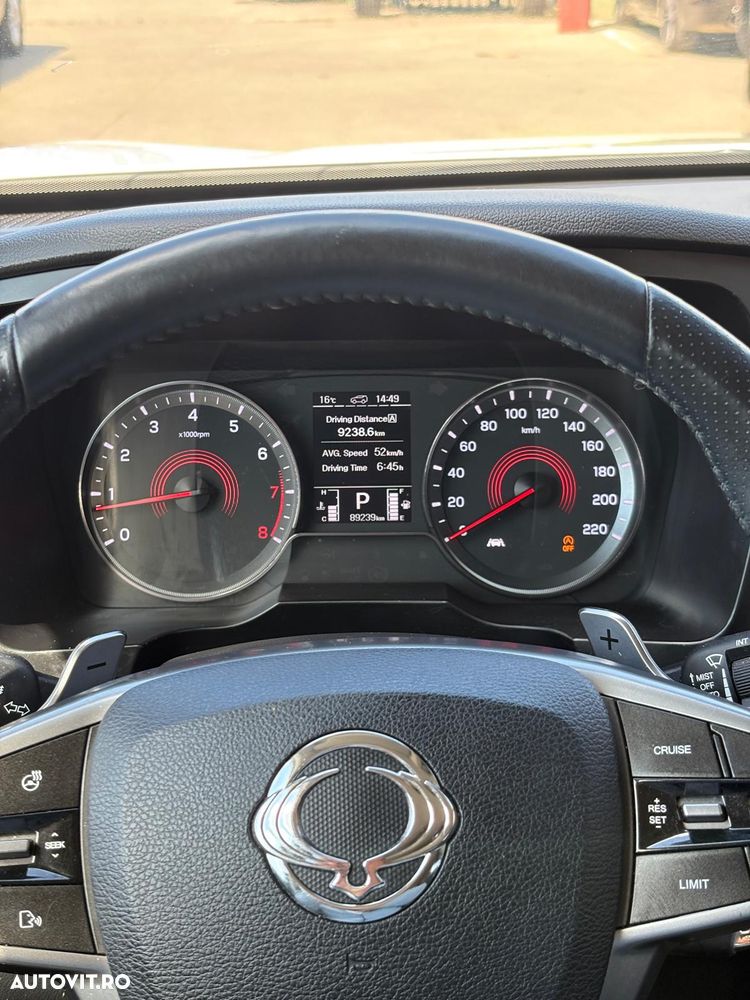 SsangYong Korando - 8