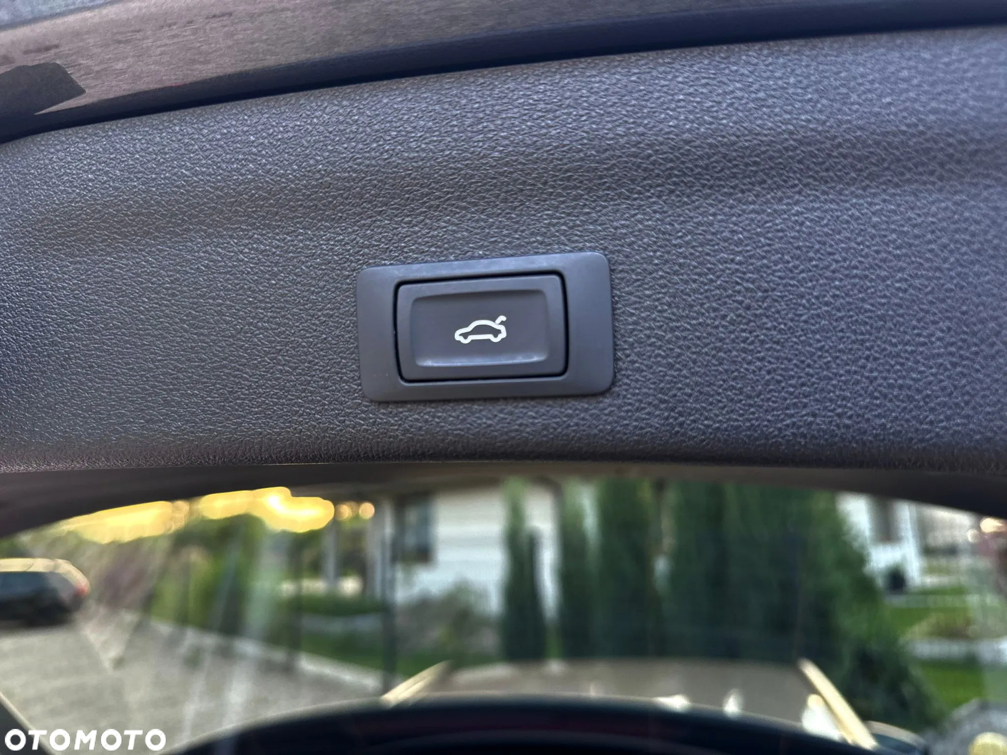 Audi A6 Avant 55 TFSI e quattro S tronic S line - 31
