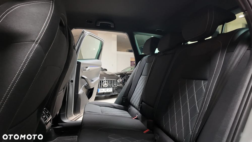 Skoda Karoq 2.0 TDI SCR Sportline - 30