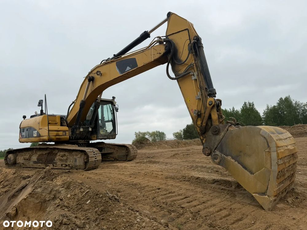 Caterpillar 324DL - 1