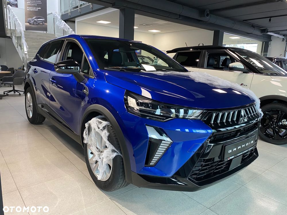 Mitsubishi Grandis - 4