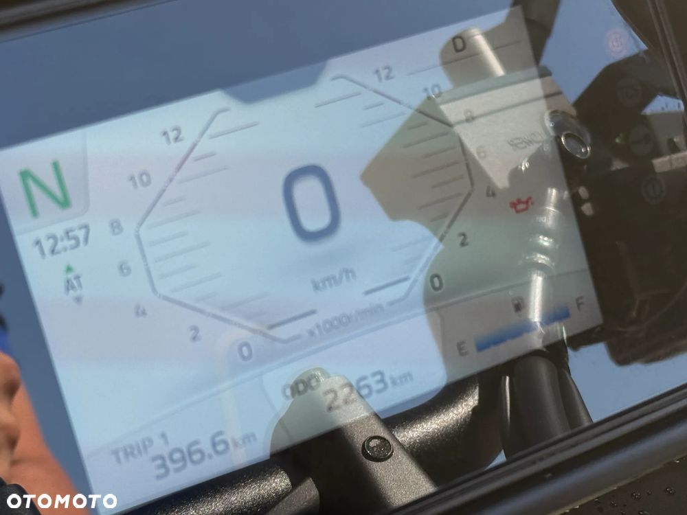 Yamaha MT - 6