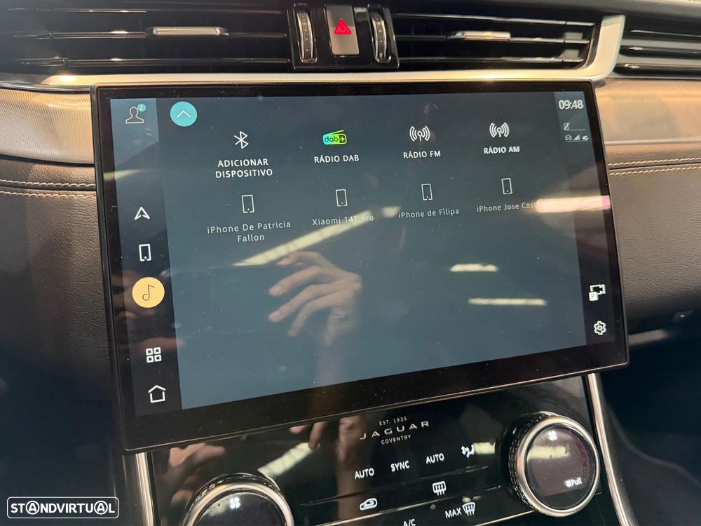 Jaguar XF 2.0 D200 R-Dynamic S AWD Aut. — fotografia 28