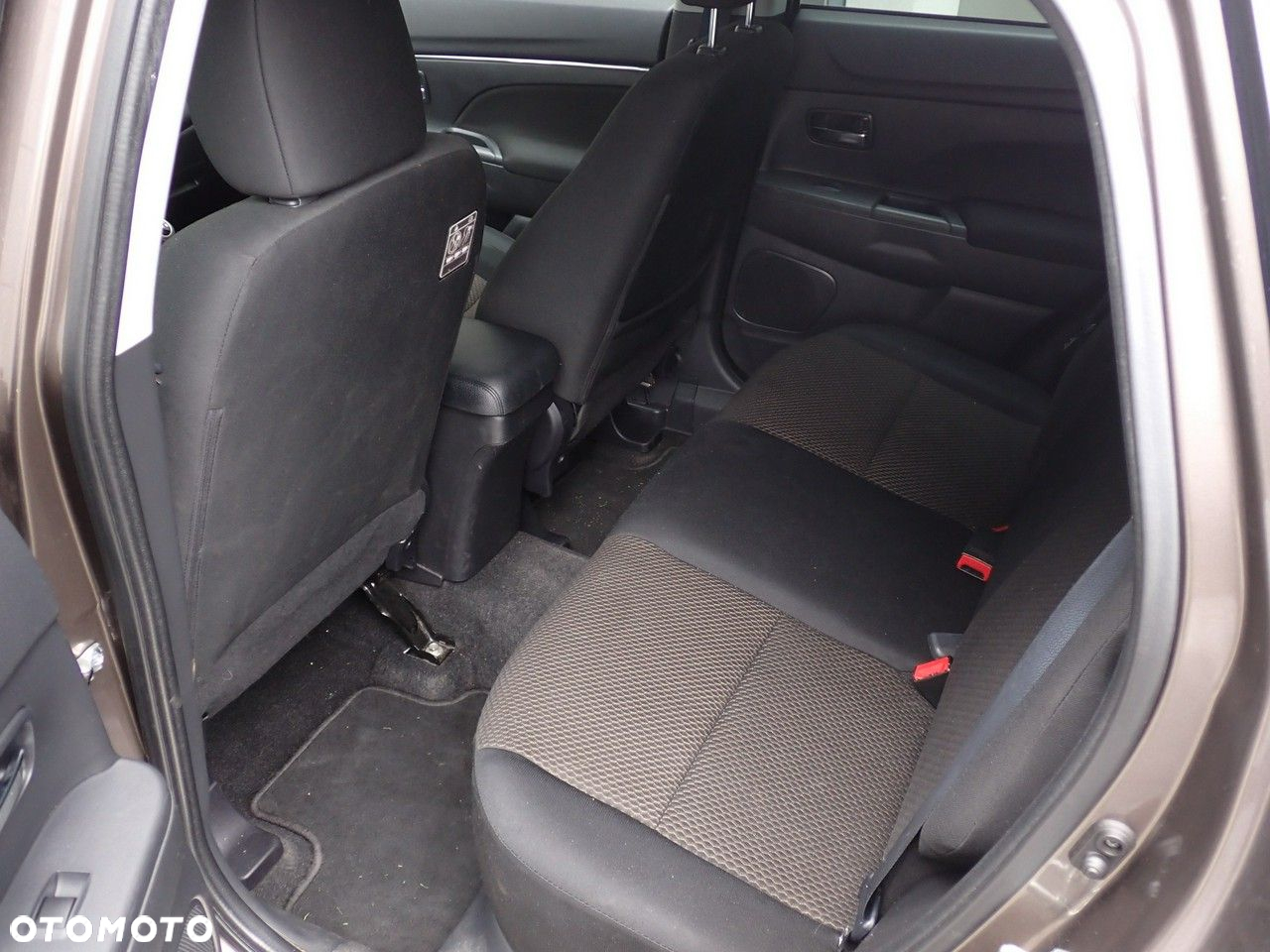 Mitsubishi ASX - 20