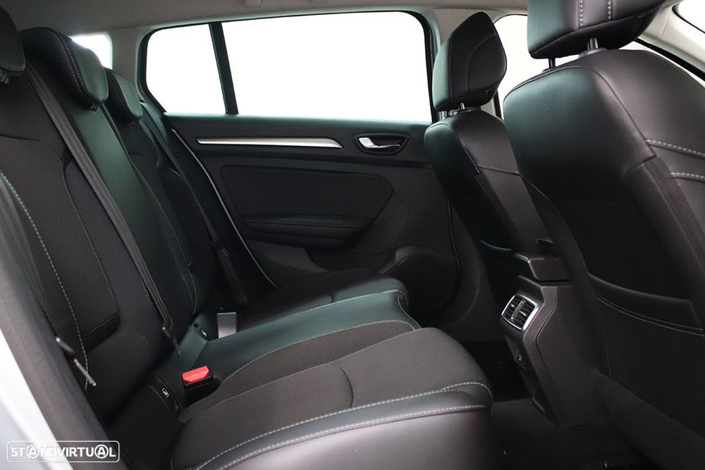 Renault Mégane Sport Tourer 1.5 Blue dCi Techno - 22