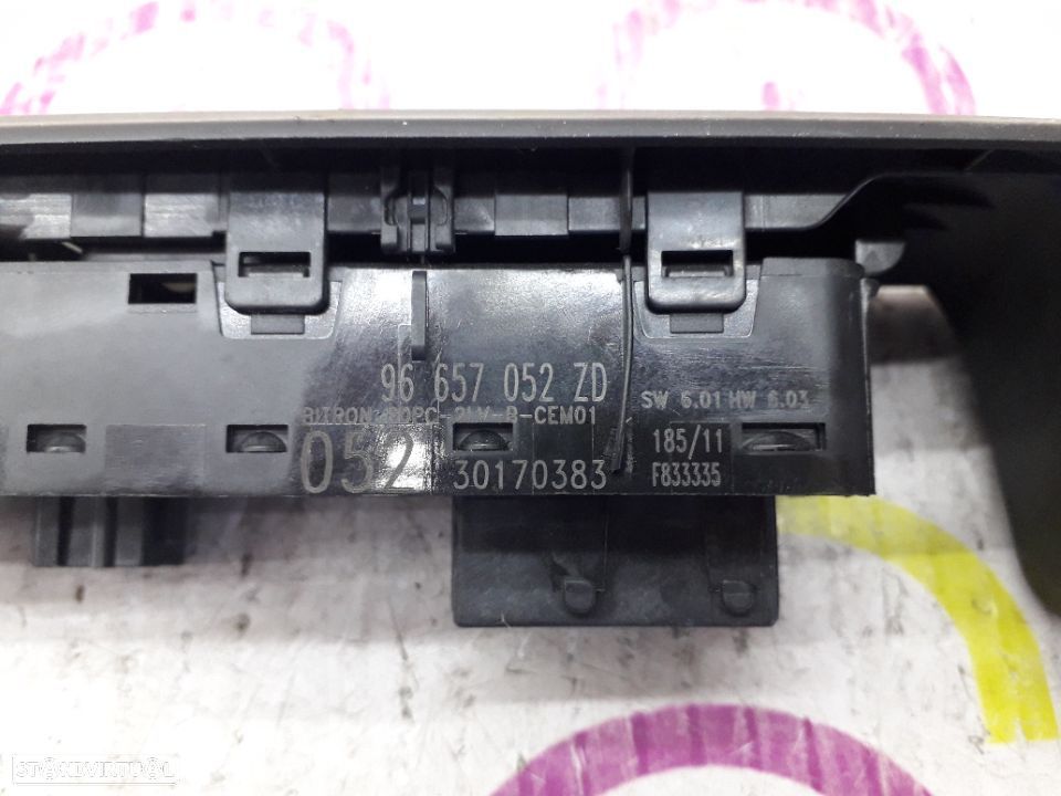 Comando de Vidros Frt / Esq Citroën DS4 de 2014 - Ref : 96657052ZD - NO320071 - 4