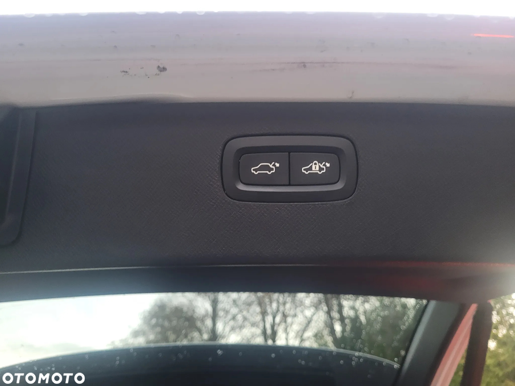 Volvo XC 90 - 31