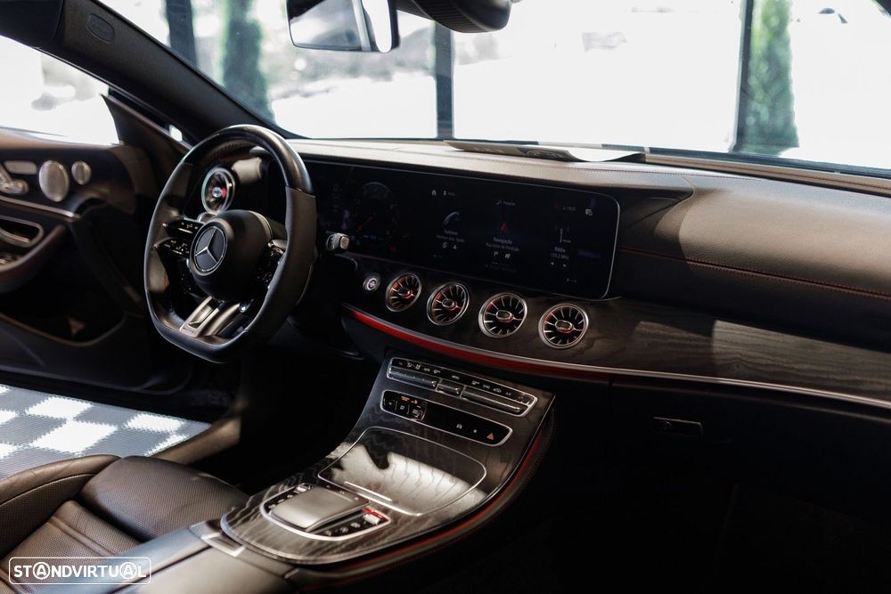 Mercedes-Benz E 53 AMG 4-Matic+ - 14