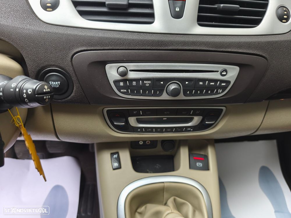 Renault Grand Scénic 1.5 dCi Luxe 7L - 14
