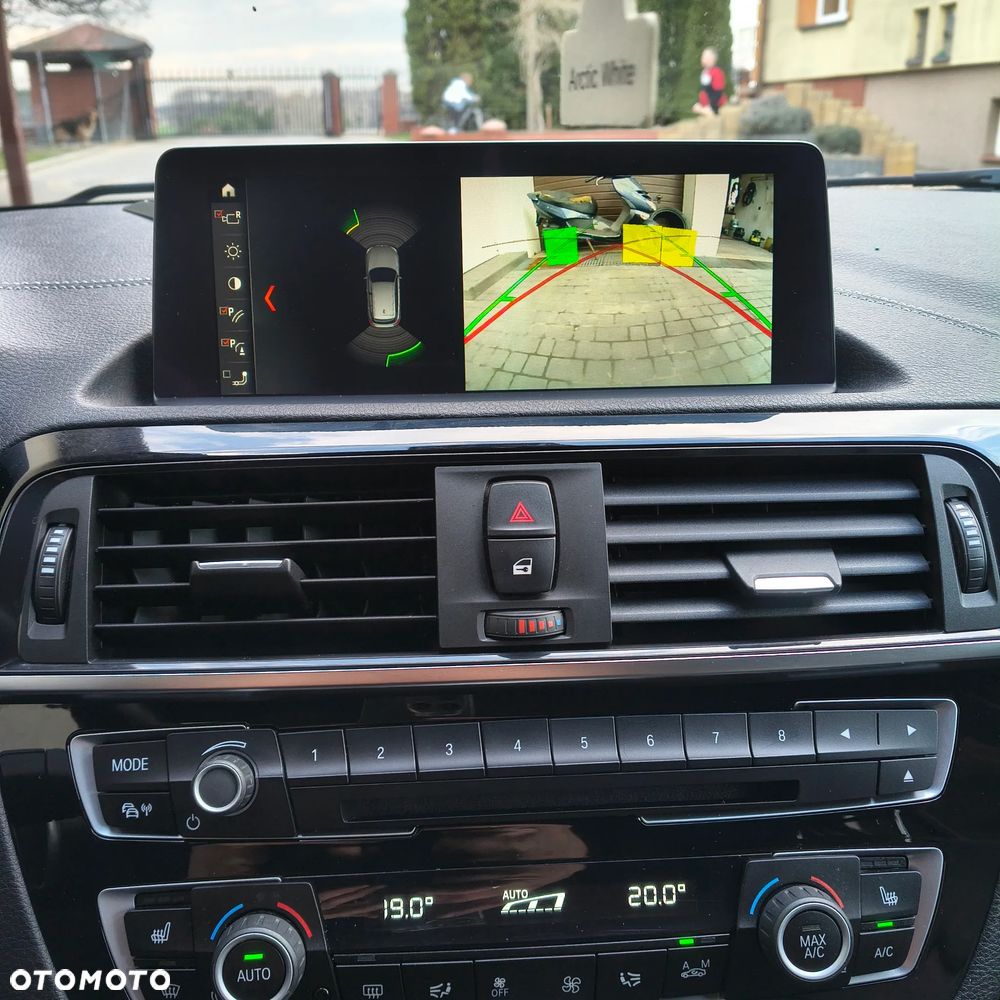 BMW Seria 1 120d xDrive Sport-Aut - 19